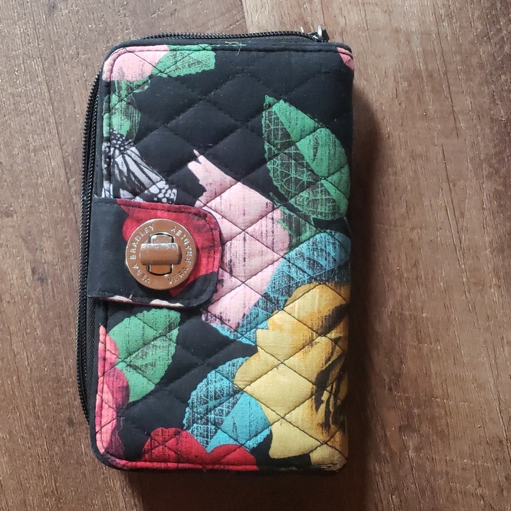Vera Bradley three section ladies clutch